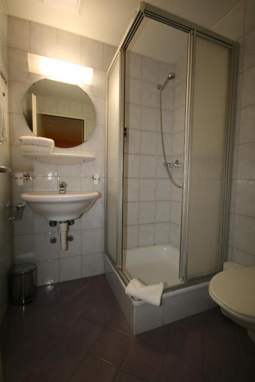 Hotel Regina Zurich Bilik gambar